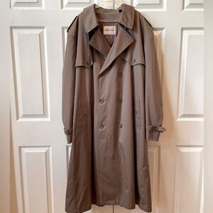 Men's Khaki Trench Coat by Mazzino Size 52L EUC